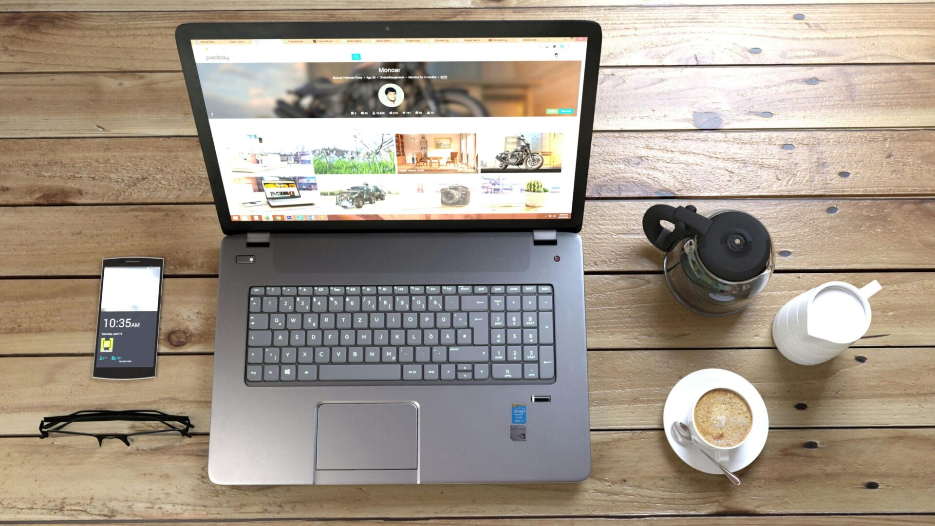 Contoh Website Statis