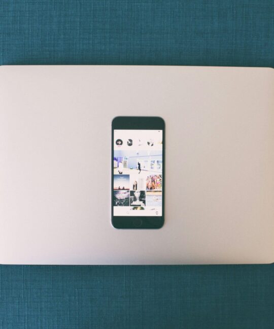 Instagram Feed Adalah