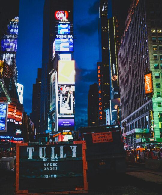 Sebutkan Beberapa Hal yang Harus Diperhatikan Ketika Menyusun Iklan