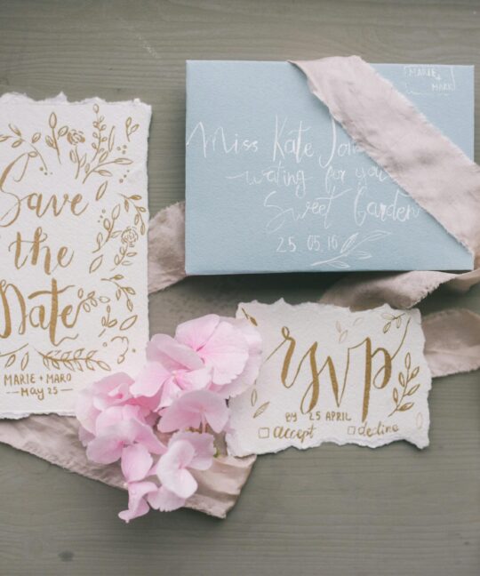 contoh undangan pernikahan unik