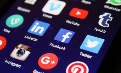 Format Ads yang Bisa Digunakan untuk Menampilkan Carousel Adalah?