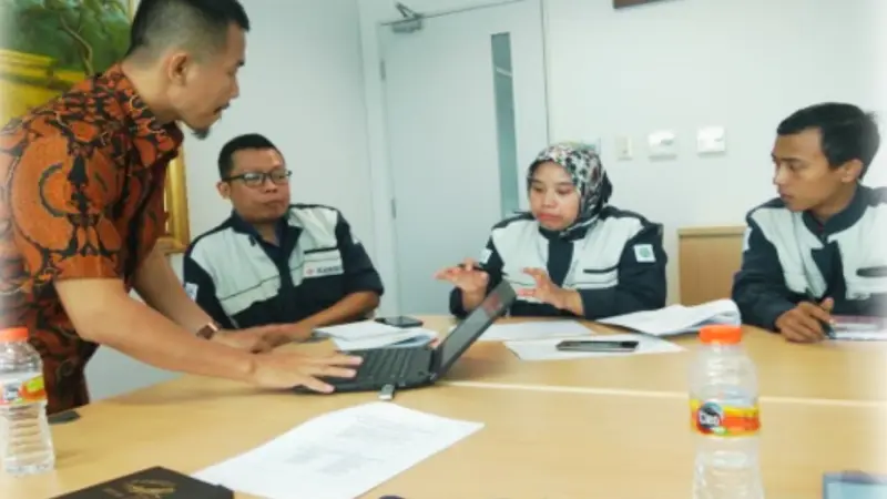 Tim survei lapangan Sintesa Consultant bersama mitra bisnis