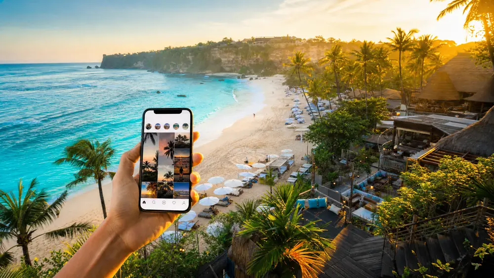 Promosi wisata digital di destinasi tropis Indonesia