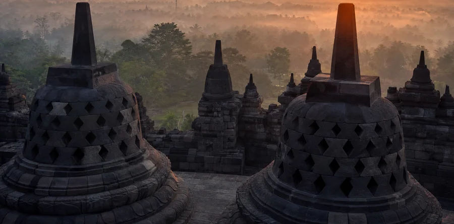 iklan tempat wisata Borobudur sunrise