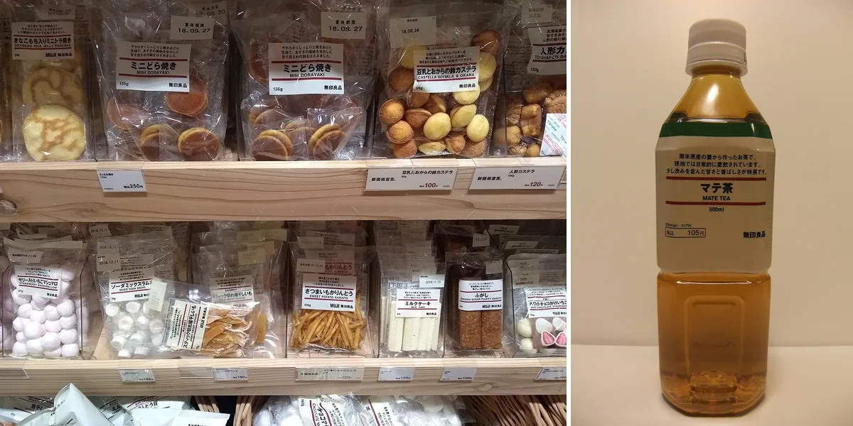 Rak camilan Muji di Jepang dengan kantong plastik transparan berlabel putih kecil, dan botol teh Mate Tea Muji dengan label putih polos