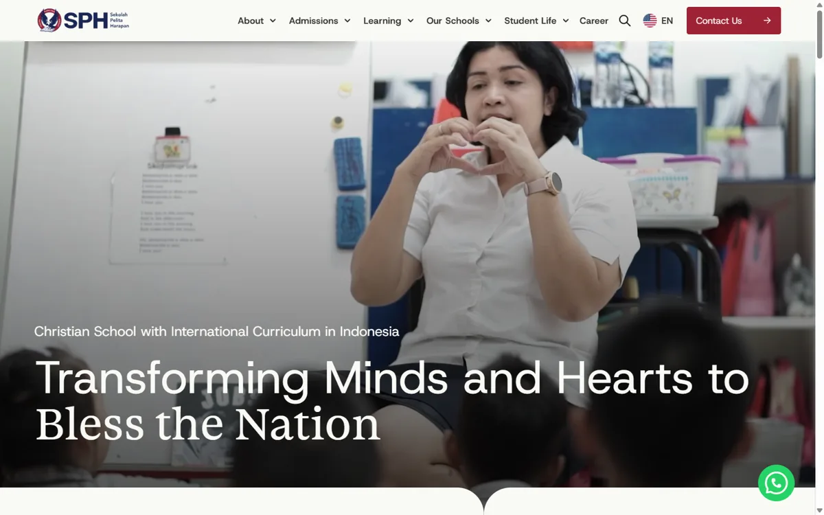 Screenshot beranda website Sekolah Pelita Harapan (SPH) berbahasa Inggris dengan headline Transforming Minds and Hearts to Bless the Nation