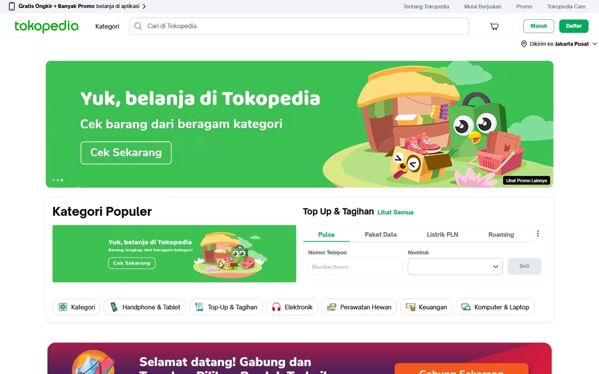 Beranda tokopedia.com: kolom pencarian, banner Yuk belanja di Tokopedia, Kategori Populer, dan form Top Up dan Tagihan
